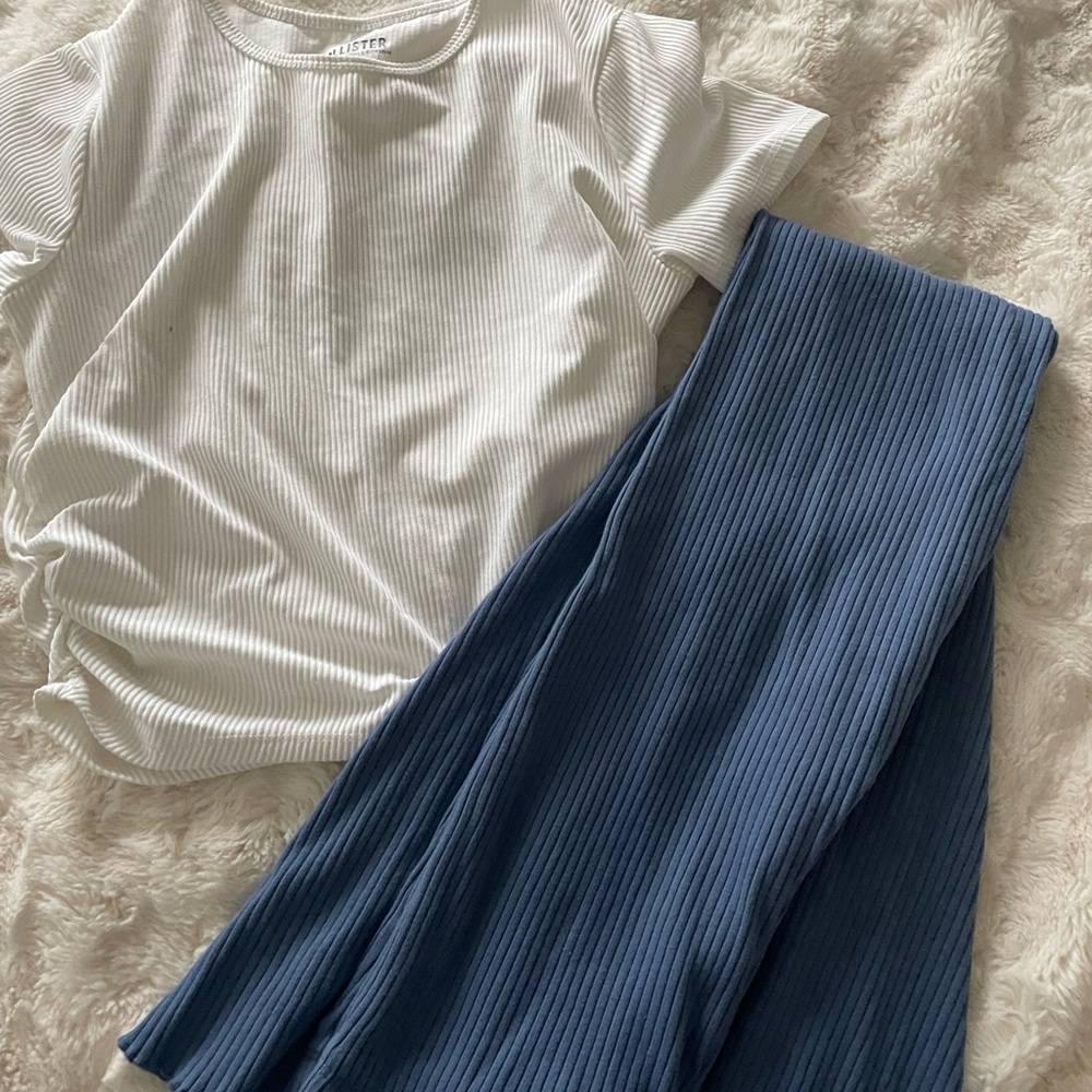 Girls set.  Hollister baby tee and Aerie flare leggings.  Both size small.  NWOT